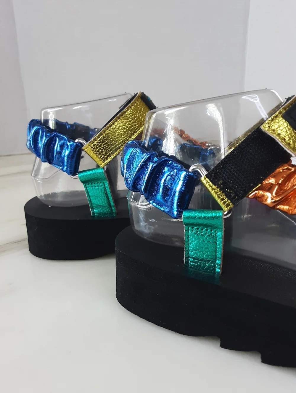 KURT GEIGER London Orion Rainbow Metallic Ruched Strap Platform Sandals Sz 6 - Picture 8 of 11